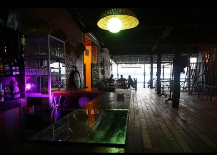 Villa Sala Vanna Savannakhet Luaran gambar